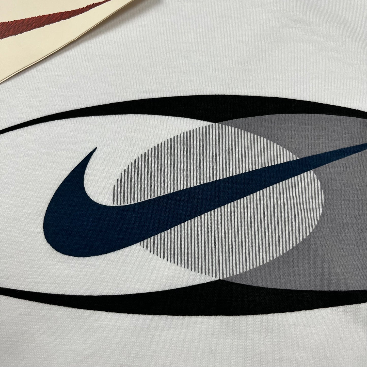 Vintage Y2K NIKE Swoosh DSWT Tee / L