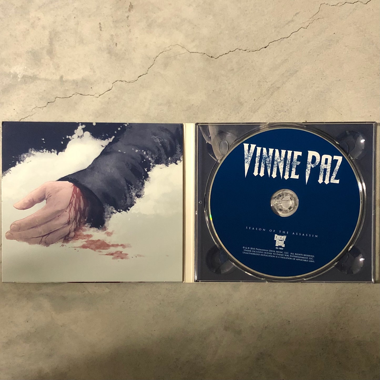VINNIE PAZ - SEASON OF THE ASSASSIN - 2010 (CD)