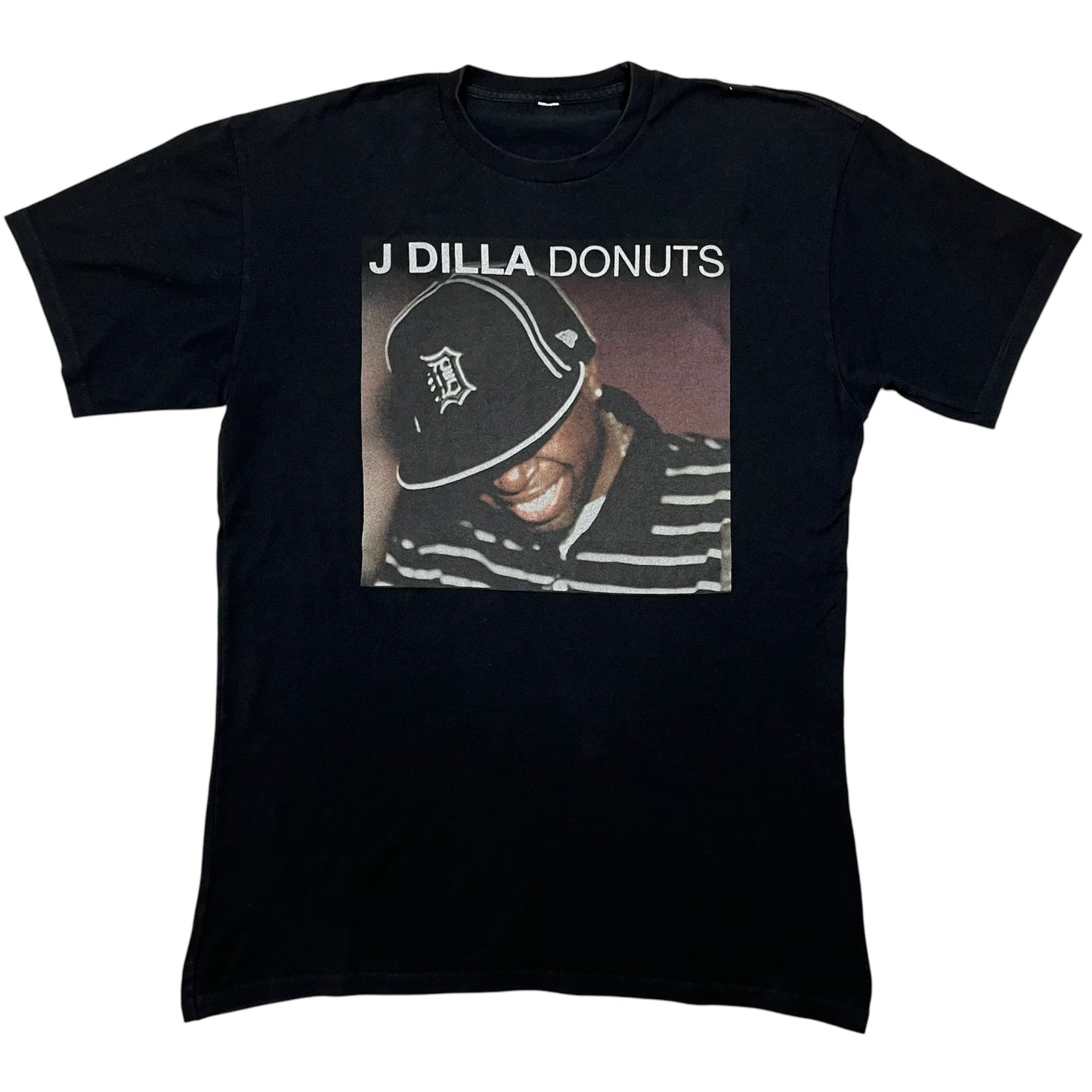 Y2K STONE THROW J DILLA “DONUTS” Tee / L