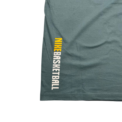 Vintage Y2K NIKE Basketball tee DSWT / L